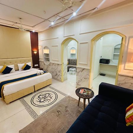 Hinduja Haveli Gulab Sagar Hotel Jodhpur  Buitenkant foto